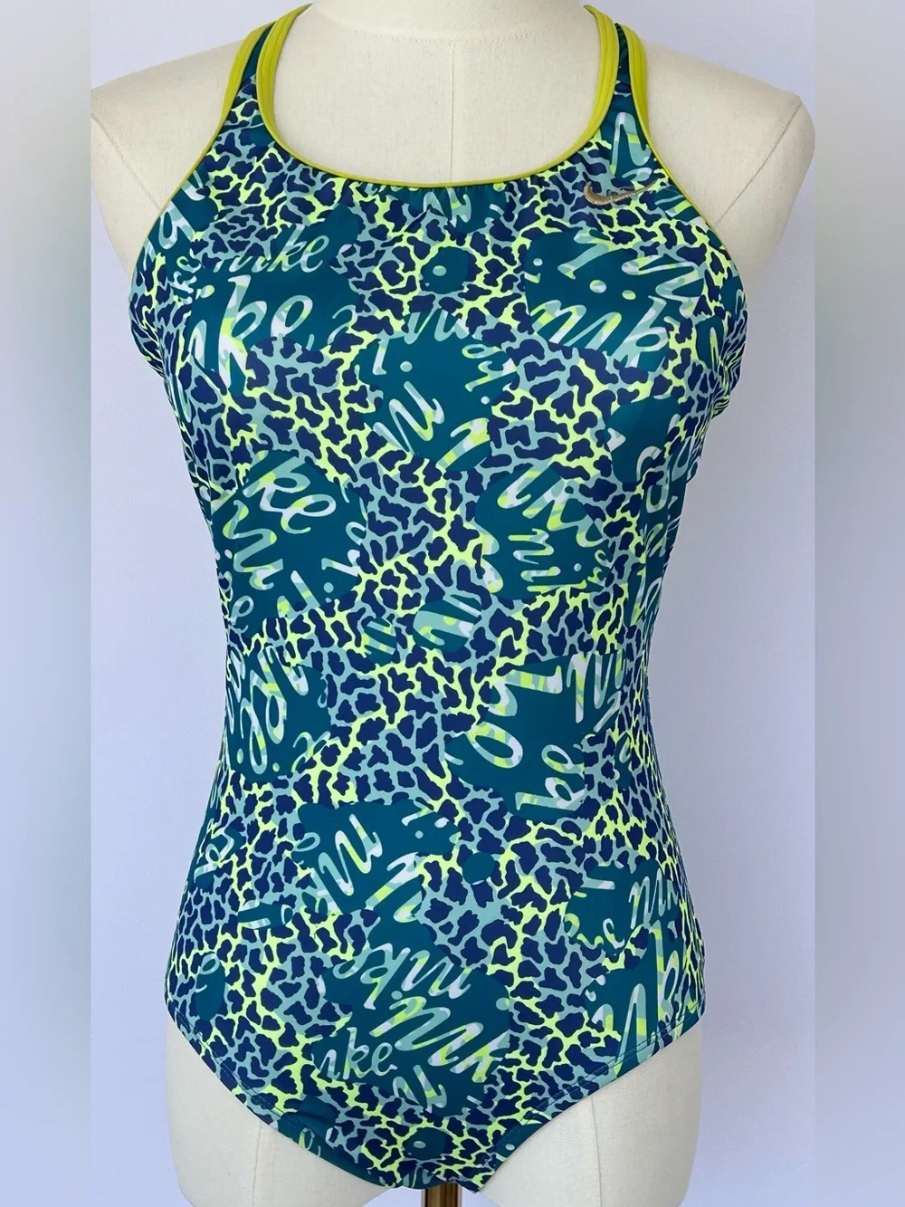 Nike Swim‎ Girls Hyper Web Racerback One Piece Swimsuit Size XL 13-15 Years